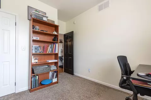 892 E Keenland Ct, Bloomington, IN 47401 photo 16