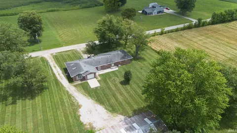 471 Parks Addition Rd, Mitchell, IN 47446 photo 4
