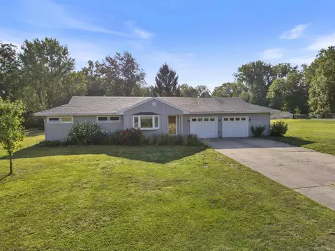 405 Westcreek Dr, Warsaw, IN 46580