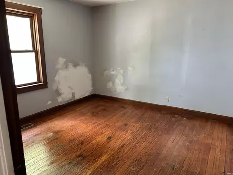 413 E 15th St, Jasper, IN 47546 photo 8