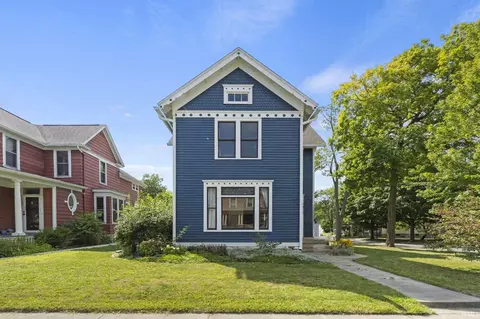 2402 S Harrison St, Fort Wayne, IN 46807