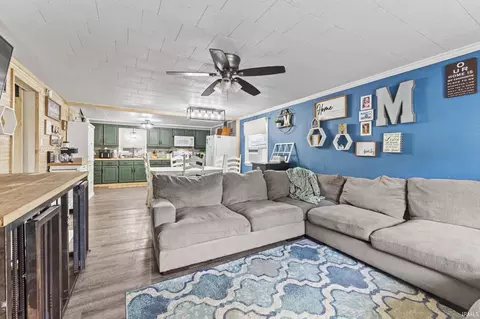 775 N Wayne St, Waterloo, IN 46793 photo 4