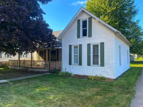 160 E Curry St, Markle, IN 46770 photo 1
