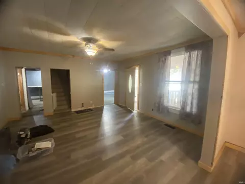 160 E Curry St, Markle, IN 46770 photo 4