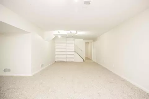 15428 Durham Way E, Granger, IN 46530 photo 28