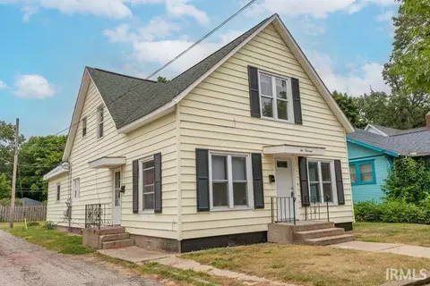 214 E Crawford, Elkhart, IN 46514