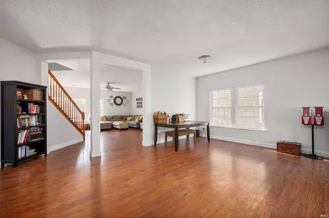 8342 S Canoe Trl, Pendleton, IN 46064 photo 7