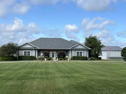 8781 Tulip Rd, Plymouth, IN 46563
