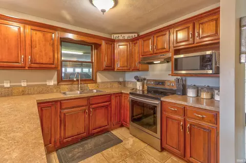 4494 Bern Strasse, Jasper, IN 47546 photo 5