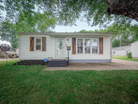 1931 S Kenmore Dr, Evansville, IN 47714