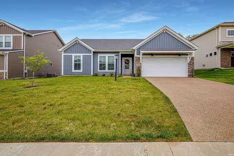 2815 Marycrest Dr, Evansville, IN 47712