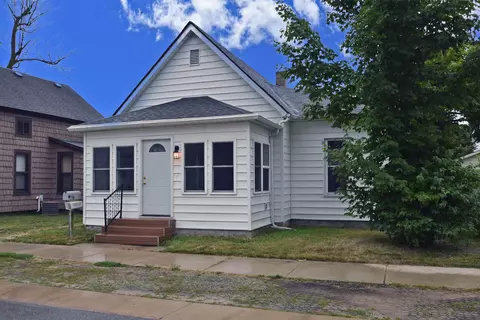 1049 Cone St, Elkhart, IN 46514