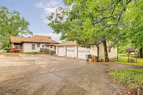 401 E Grimes Ln, Bloomington, IN 47401 photo 31