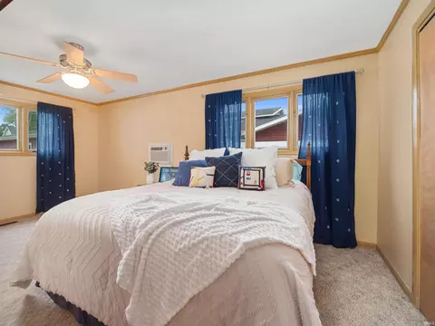 8174 E North Rd, Syracuse, IN 46567 photo 17