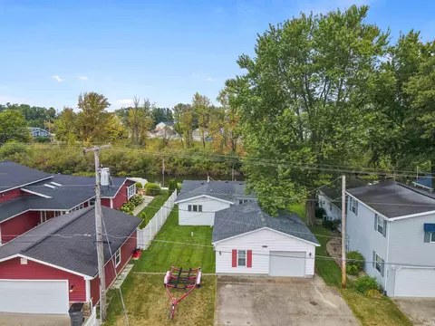 8174 E North Rd, Syracuse, IN 46567 photo 30