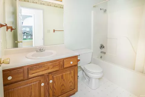 800 W Whitestone St, Bloomington, IN 47403 photo 24