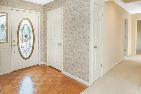 800 W Whitestone St, Bloomington, IN 47403 photo 3