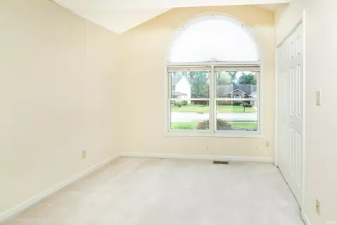 800 W Whitestone St, Bloomington, IN 47403 photo 23