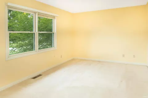 800 W Whitestone St, Bloomington, IN 47403 photo 20
