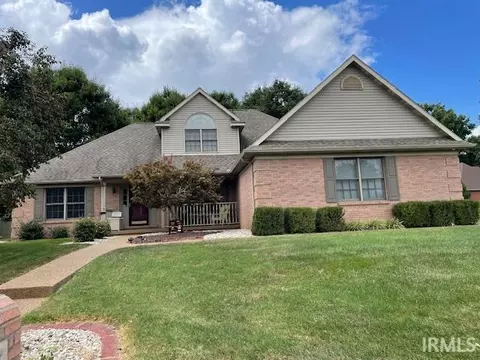 8424 Copperfield Dr, Evansville, IN 47711