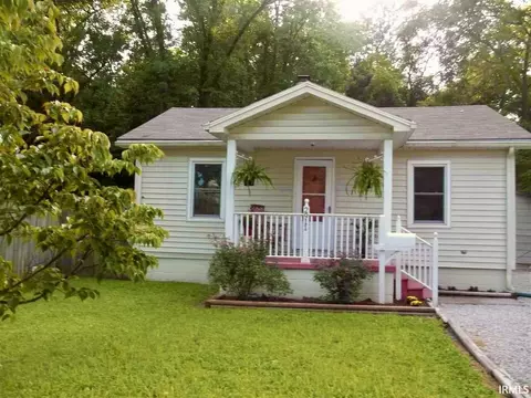 2911 S Weinbach Ave, Evansville, IN 47714