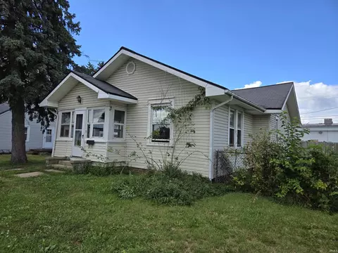 117 E South A St, Gas City, IN 46933