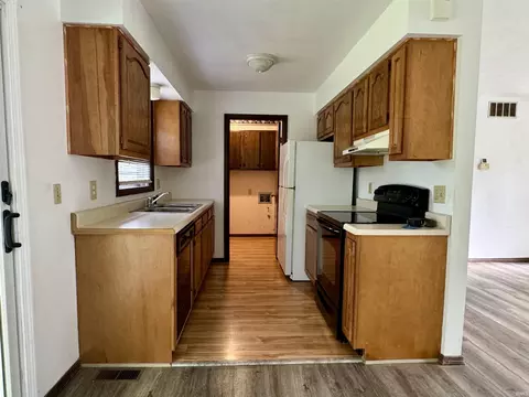 5128 S Harmony Rd, Bloomington, IN 47403 photo 4