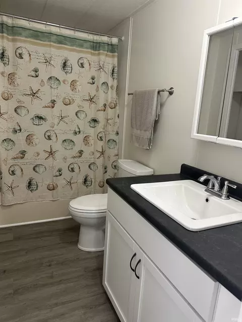 527 E Main St, Delphi, IN 46923 photo 12