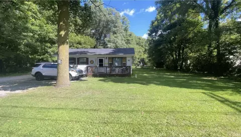 1418 E Bristol St, Elkhart, IN 46514