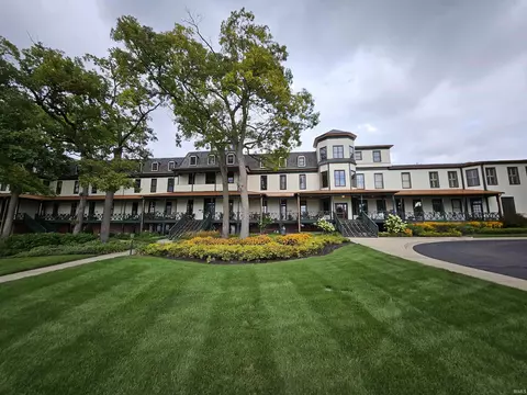 1 Park Ave #401, Winona Lake, IN 46590