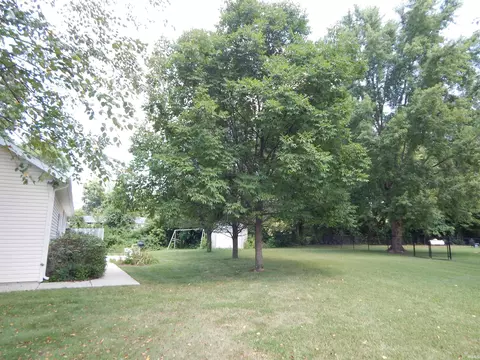2230 Brooke Ave, Bedford, IN 47421 photo 18