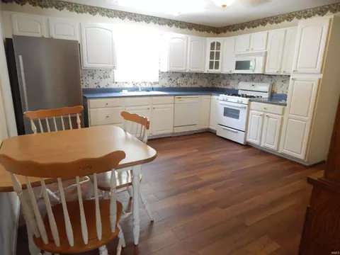 2230 Brooke Ave, Bedford, IN 47421 photo 2