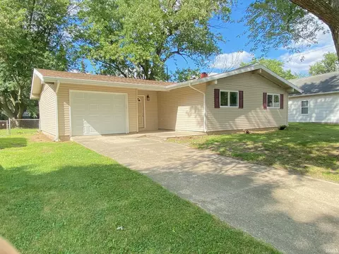 1920 Arlington Rd, Lafayette, IN 47904