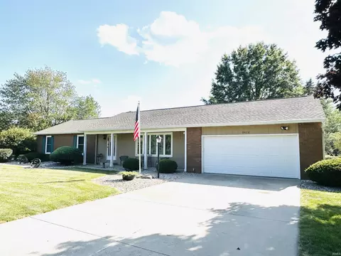 9474 Sunnyside Dr, Plymouth, IN 46563