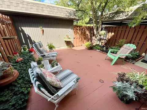 5609 S Wayne Ave, Fort Wayne, IN 46807