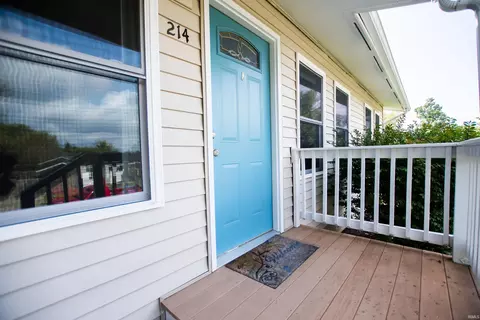 214 E Ridgeview Dr, Bloomington, IN 47401 photo 3