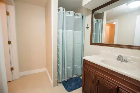 214 E Ridgeview Dr, Bloomington, IN 47401 photo 23