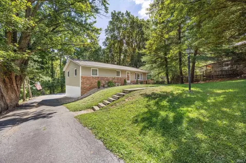 4530 N Ridgewood Dr, Bloomington, IN 47404 photo 2