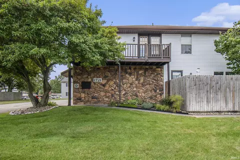 1721 D Fortino Ct #D, Elkhart, IN 46514