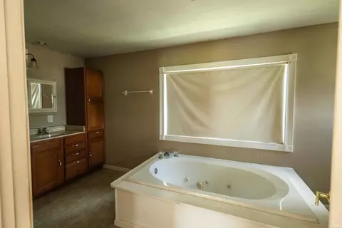 430 Wade St, Mitchell, IN 47446 photo 12