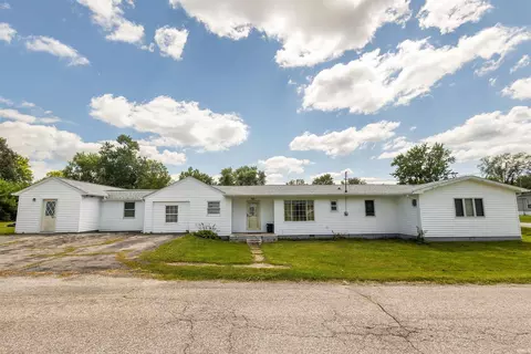 430 Wade St, Mitchell, IN 47446 photo 1