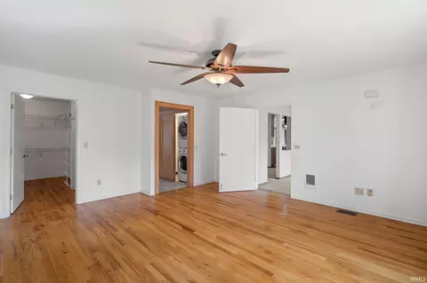 15855 Walnut Pointe, Granger, IN 46530 photo 23