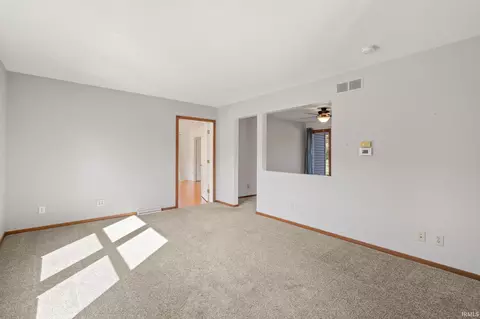 15855 Walnut Pointe, Granger, IN 46530 photo 19