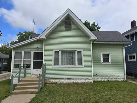 1350 E Clinton St, Frankfort, IN 46041