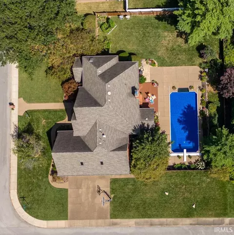 4642 Brighton Ct, Newburgh, IN 47630 photo 2