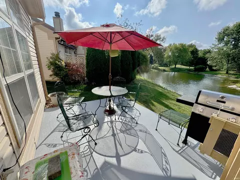 512 E Moss Creek Dr, Bloomington, IN 47401 photo 3