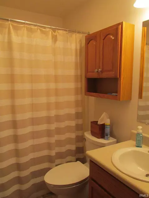 220 Vanmalson Dr, Warren, IN 46792 photo 16