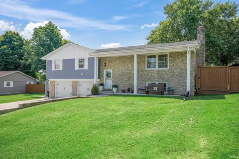 1003 Eric Ave, Oolitic, IN 47451 photo 2