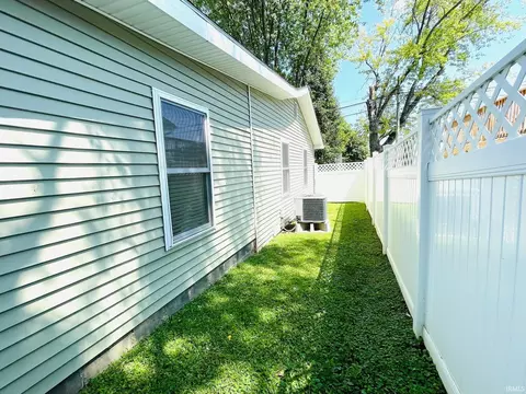 2111 P St, Bedford, IN 47421 photo 34
