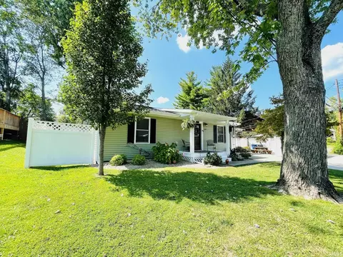 2111 P St, Bedford, IN 47421 photo 2